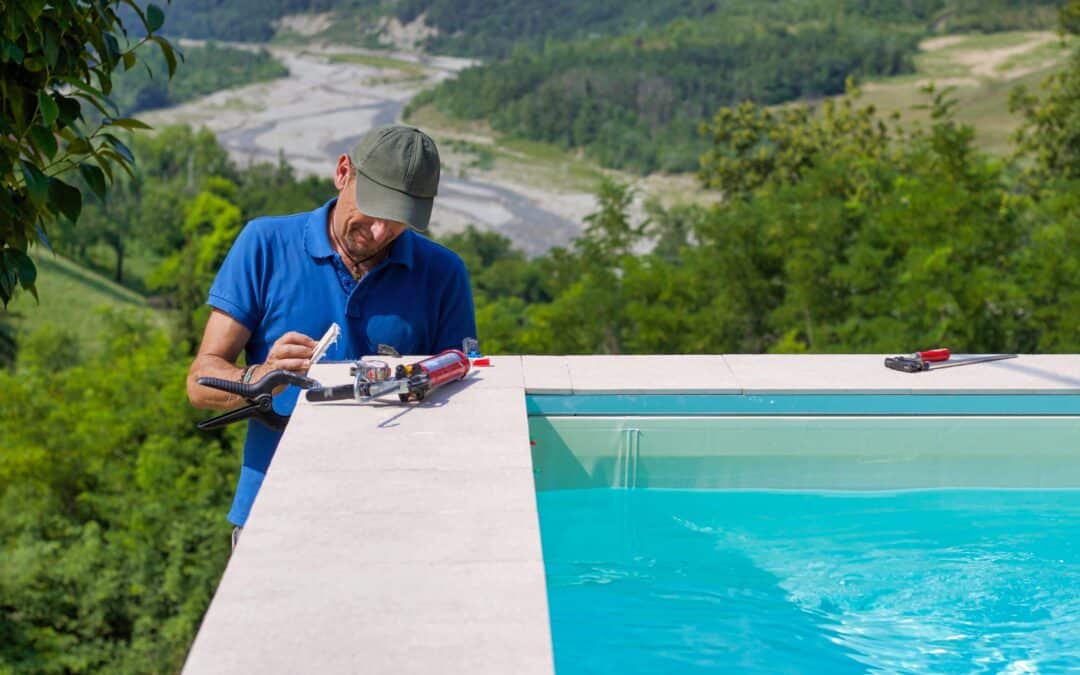 Technicien dans un angle de piscine